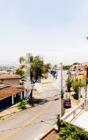 Casa à venda com 192m², 4 quartos e 3 vagas Casa à venda com 192m², 4 quartos e 3 vagasVista da Varanda da Suíte
