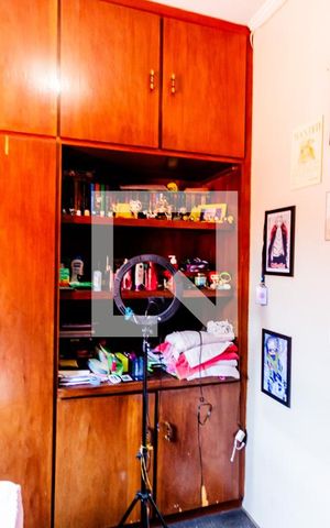 Casa à venda com 192m², 4 quartos e 3 vagas Casa à venda com 192m², 4 quartos e 3 vagasQuarto 2