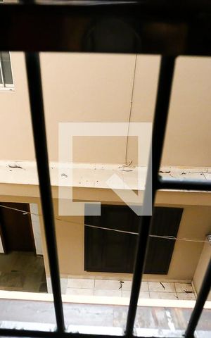 Casa à venda com 200m², 3 quartos e 3 vagas Casa à venda com 200m², 3 quartos e 3 vagasvista