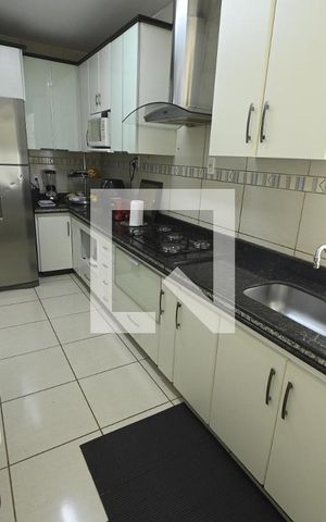 Apartamento para alugar com 97m², 3 quartos e 2 vagas Apartamento para alugar com 97m², 3 quartos e 2 vagasCozinha