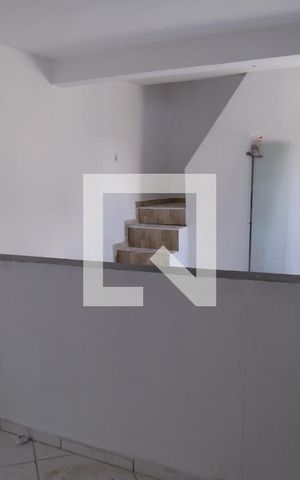 Casa à venda com 55m², 1 quarto e sem vagaSala