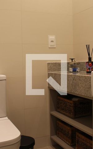Apartamento à venda com 99m², 3 quartos e 2 vagasBanheiro Social