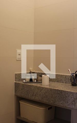 Apartamento à venda com 99m², 3 quartos e 2 vagasBanheiro da Suíte