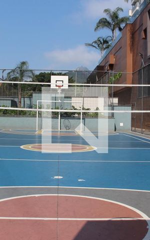 Apartamento à venda com 99m², 3 quartos e 2 vagasÁrea comum - Quadra Futsal/Volei 