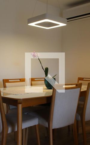 Apartamento à venda com 99m², 3 quartos e 2 vagasSala