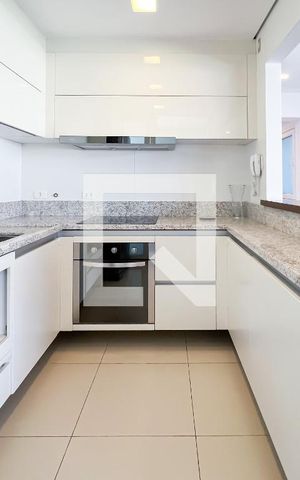 Apartamento para alugar com 75m², 1 quarto e 2 vagas Apartamento para alugar com 75m², 1 quarto e 2 vagasCozinha