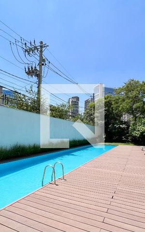 Apartamento para alugar com 75m², 1 quarto e 2 vagas Apartamento para alugar com 75m², 1 quarto e 2 vagasPiscina
