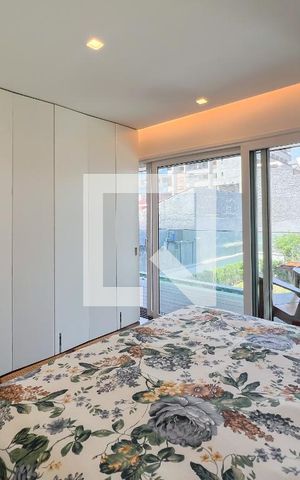 Apartamento para alugar com 75m², 1 quarto e 2 vagas Apartamento para alugar com 75m², 1 quarto e 2 vagasSuite