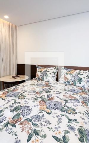 Apartamento para alugar com 75m², 1 quarto e 2 vagas Apartamento para alugar com 75m², 1 quarto e 2 vagasSuite
