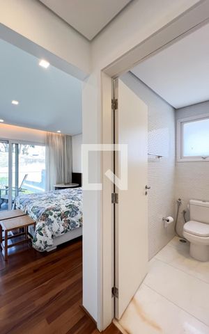 Apartamento para alugar com 75m², 1 quarto e 2 vagas Apartamento para alugar com 75m², 1 quarto e 2 vagasCloset