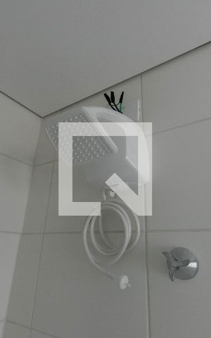 Studio para alugar com 25m², 1 quarto e sem vaga Studio para alugar com 25m², 1 quarto e sem vagaBanheiro
