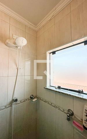Casa à venda com 200m², 3 quartos e 5 vagas Casa à venda com 200m², 3 quartos e 5 vagasBanheiro