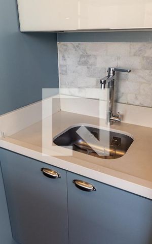 Apartamento para alugar com 100m², 2 quartos e 2 vagas Apartamento para alugar com 100m², 2 quartos e 2 vagasCozinha
