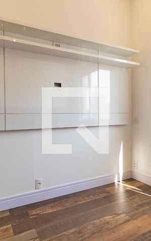 Apartamento para alugar com 100m², 2 quartos e 2 vagas Apartamento para alugar com 100m², 2 quartos e 2 vagasSuíte