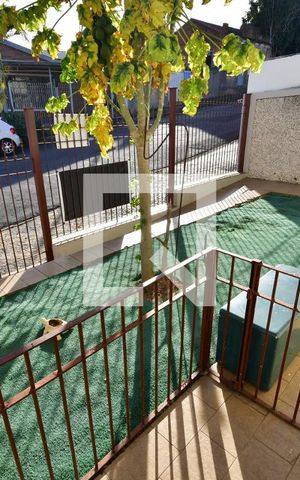 Casa à venda com 214m², 3 quartos e 5 vagasVaranda