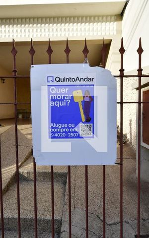 Casa à venda com 214m², 3 quartos e 5 vagasPlaca