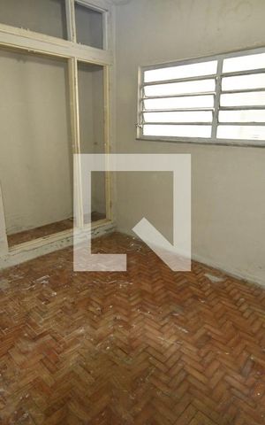 Casa à venda com 214m², 3 quartos e 5 vagasQuarto de Despejo
