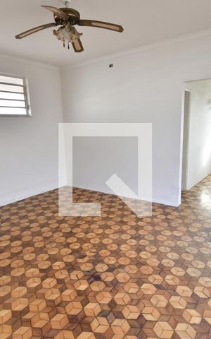 Casa à venda com 214m², 3 quartos e 5 vagasSala 2