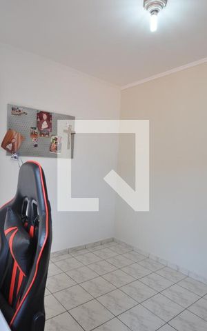 Casa à venda com 170m², 5 quartos e 2 vagasQuarto 3