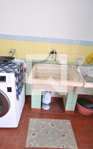 Casa à venda com 170m², 5 quartos e 2 vagasÁrea de Serviço