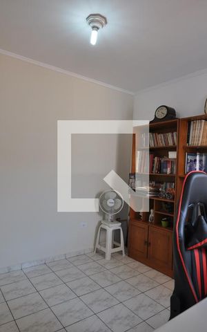 Casa à venda com 170m², 5 quartos e 2 vagasQuarto 3