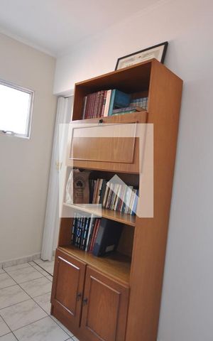 Casa à venda com 170m², 5 quartos e 2 vagasHall