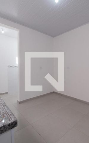 Casa para alugar com 30m², 1 quarto e sem vaga Casa para alugar com 30m², 1 quarto e sem vagaCozinha