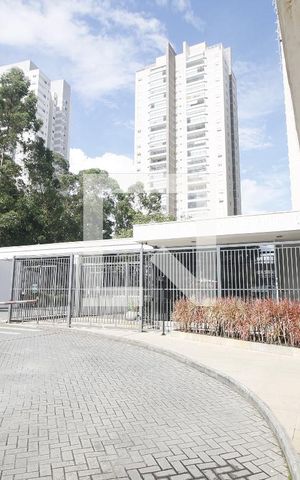 Apartamento à venda com 104m², 3 quartos e 2 vagasFachada e portaria