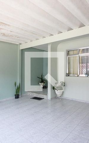 Casa à venda com 146m², 3 quartos e 2 vagasGaragem