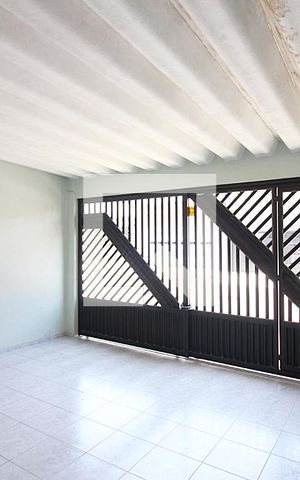 Casa à venda com 146m², 3 quartos e 2 vagasGaragem