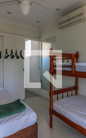 Casa de condomínio à venda com 700m², 6 quartos e 2 vagas Casa de condomínio à venda com 700m², 6 quartos e 2 vagasSuíte 3 (Master)