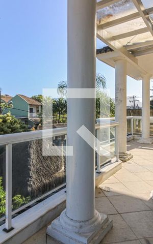 Casa de condomínio à venda com 700m², 6 quartos e 2 vagas Casa de condomínio à venda com 700m², 6 quartos e 2 vagasVaranda Suítes 2 e 3