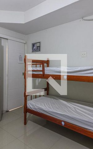 Casa de condomínio à venda com 700m², 6 quartos e 2 vagas Casa de condomínio à venda com 700m², 6 quartos e 2 vagasSuíte 6