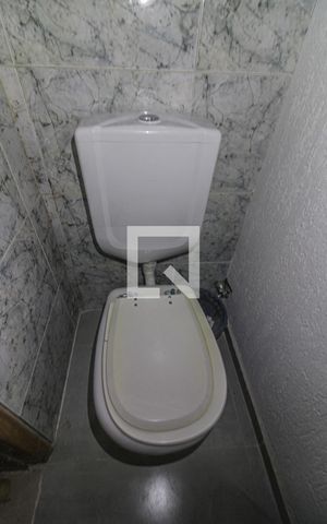 Casa de condomínio à venda com 700m², 6 quartos e 2 vagas Casa de condomínio à venda com 700m², 6 quartos e 2 vagasEdícula - Lavabo
