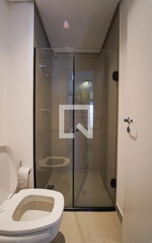 Studio à venda com 26m², 1 quarto e sem vaga Studio à venda com 26m², 1 quarto e sem vagaBanheiro