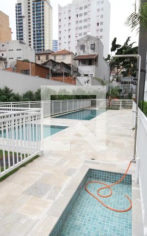 Apartamento à venda com 37m², 2 quartos e sem vagaPiscina