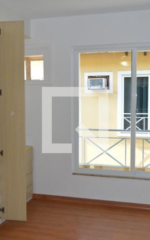 Casa à venda com 133m², 3 quartos e 1 vagaSuíte 