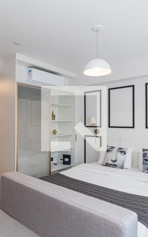 Apartamento à venda com 26m², 1 quarto e sem vagaSala/Quarto