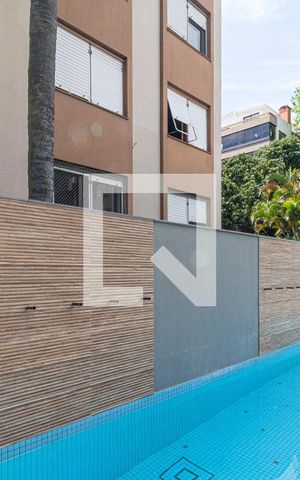 Apartamento à venda com 26m², 1 quarto e sem vagaÁrea comum - Piscina