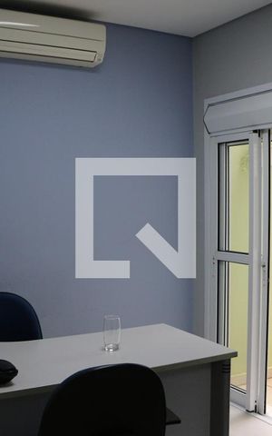 Casa para alugar com 325m², 2 quartos e 4 vagasSala 4