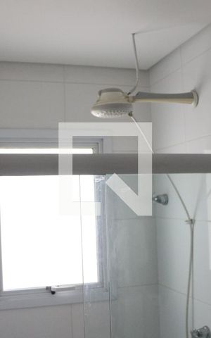 Casa para alugar com 325m², 2 quartos e 4 vagasBanheiro 3