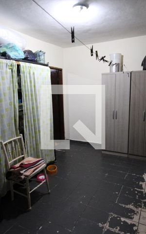 Casa à venda com 200m², 4 quartos e 2 vagasÁrea de Serviço