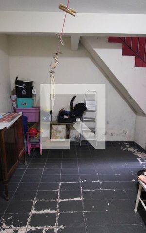Casa à venda com 200m², 4 quartos e 2 vagasÁrea de Serviço