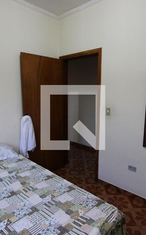 Casa à venda com 200m², 4 quartos e 2 vagasQuarto 3