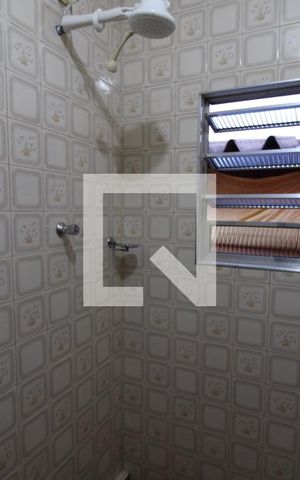 Casa à venda com 200m², 4 quartos e 2 vagasBanheiro 2