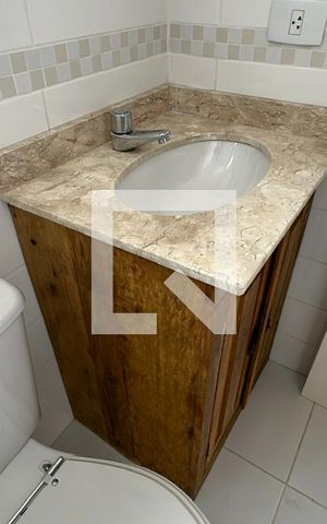 Casa para alugar com 180m², 3 quartos e 2 vagas Casa para alugar com 180m², 3 quartos e 2 vagasBanheiro ultimo andar