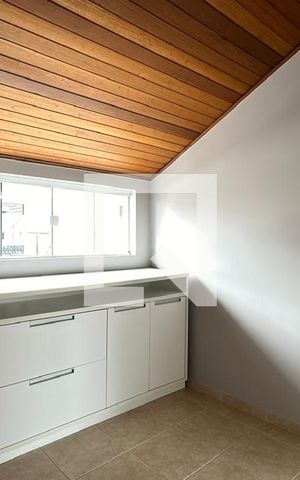 Casa para alugar com 180m², 3 quartos e 2 vagas Casa para alugar com 180m², 3 quartos e 2 vagasQuarto ultimo andar