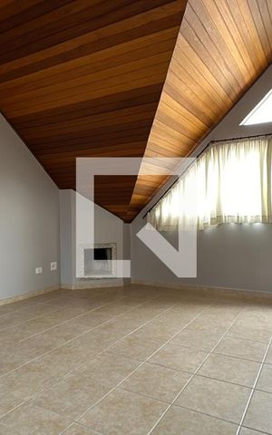 Casa para alugar com 180m², 3 quartos e 2 vagas Casa para alugar com 180m², 3 quartos e 2 vagasQuarto ultimo andar