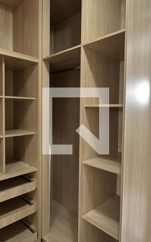 Casa para alugar com 180m², 3 quartos e 2 vagas Casa para alugar com 180m², 3 quartos e 2 vagasCloset suíte
