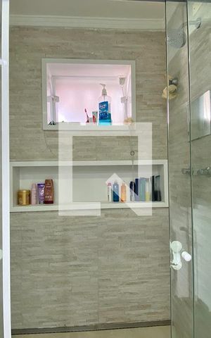 Casa para alugar com 400m², 3 quartos e 6 vagasBanheiro da Suíte 1